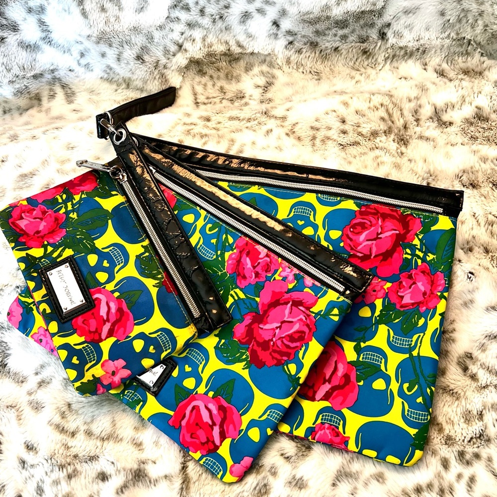 Betsey Johnson 3 Piece Floral Skull Cosmetic Travel Set With Strap